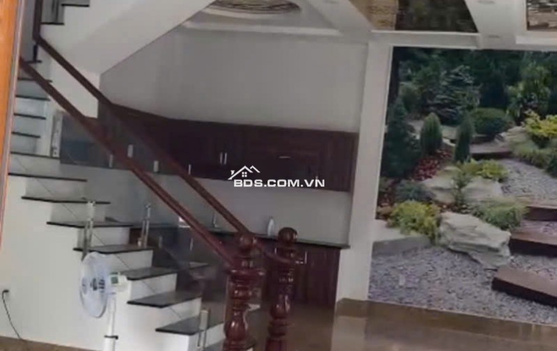 CẦN BÁN NHÀ MẶT TIỀN ĐƯỜNG NGUYỄN ĐÔN TIẾT, PHƯỜNG CÁT LÁI, QUẬN 2